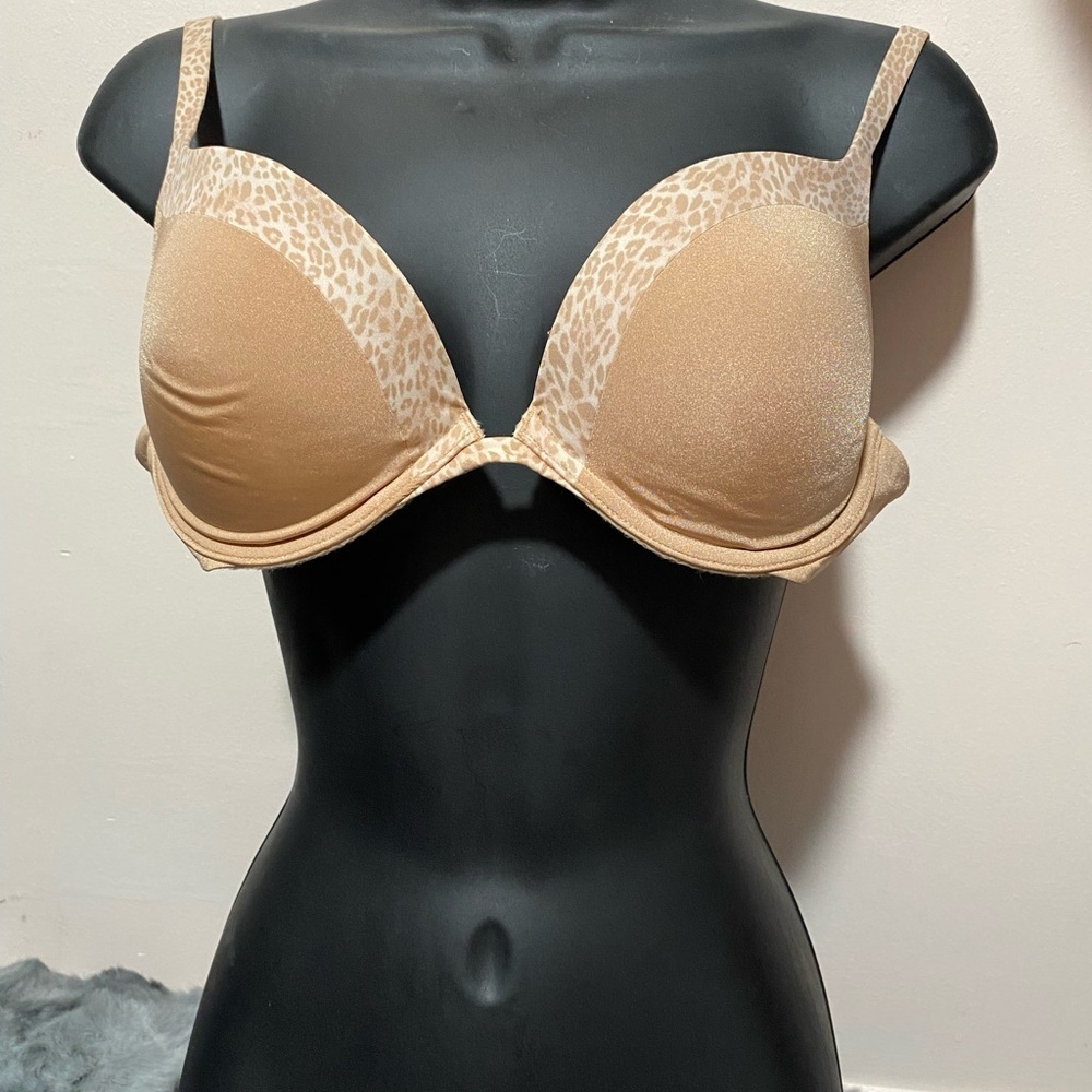 Victoria’s secret Leopard Print Tan Bra